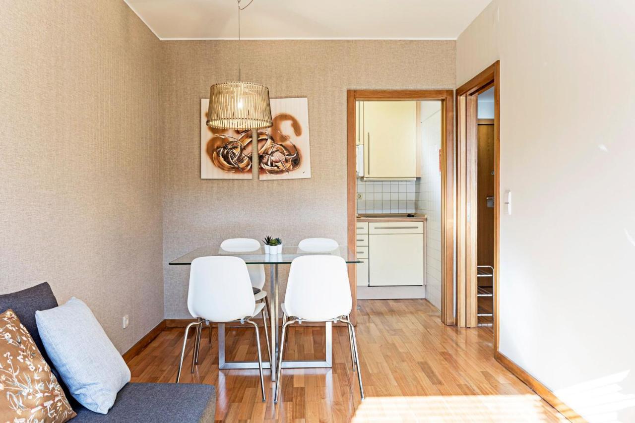 Cozy Flat In Foz By Lovelystay Порту Экстерьер фото